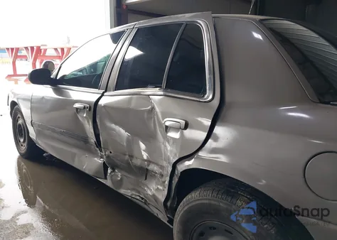 2005 Ford Crown Victoria Police from USA, damaged, VIN 2FAFP71WX5X149855